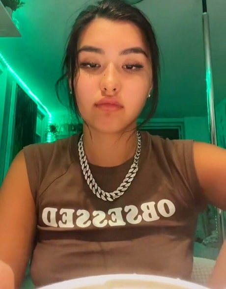 Bluewolfieee pornstar art galleries