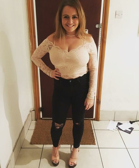 petite trans onlyfans pornos photo