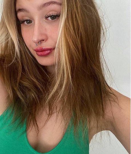 Cecilie M Paasch pretty star photo