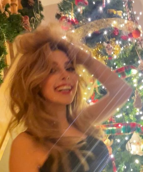 Eleanor Worthington pornstar erotic archive