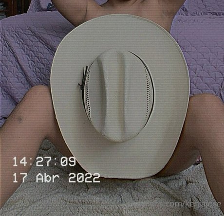 Kenia Jose nude model pictures