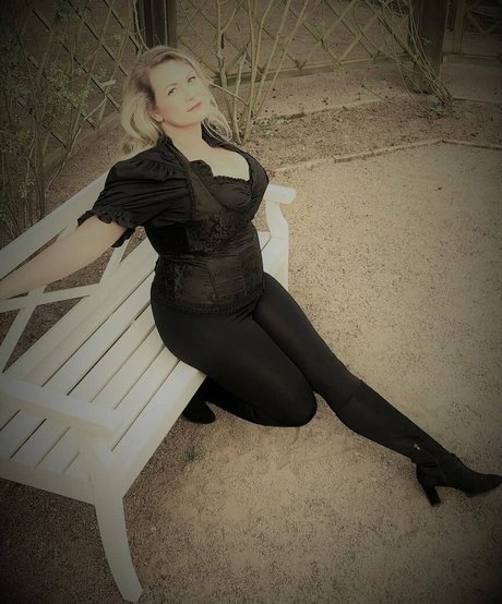 pati rose_ model pornographic photo