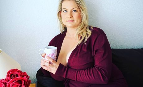 pati rose_ pornstar naked gallery