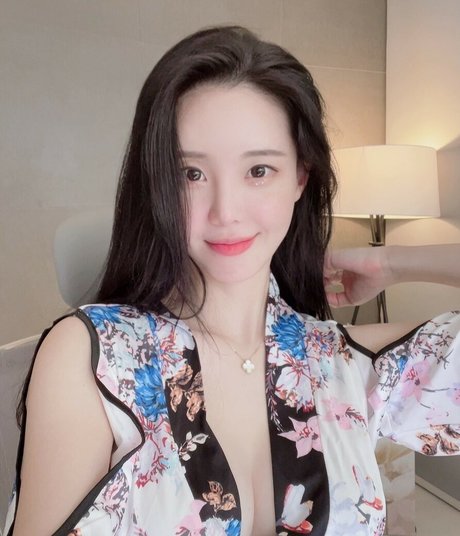 tamimi model hd image