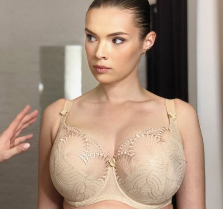 Sveta Koltunova top star photo