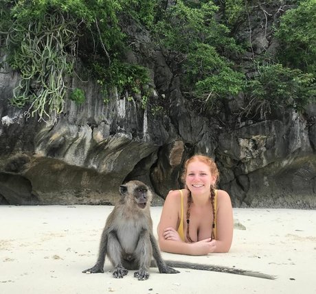 asian bbw onlyfans free xxx picture