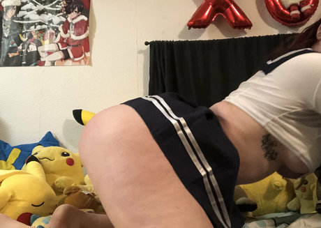 CutiepieTracer erotic pornstar picture