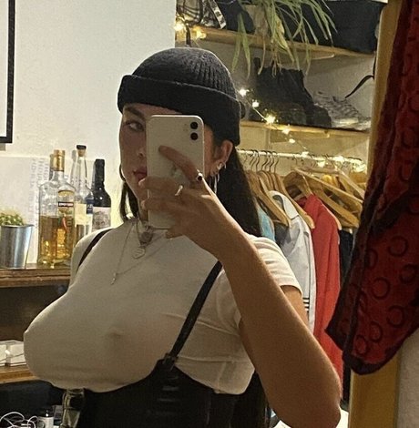 Ceara Maya pornographic model photos