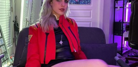 Zelda McKay star nude img