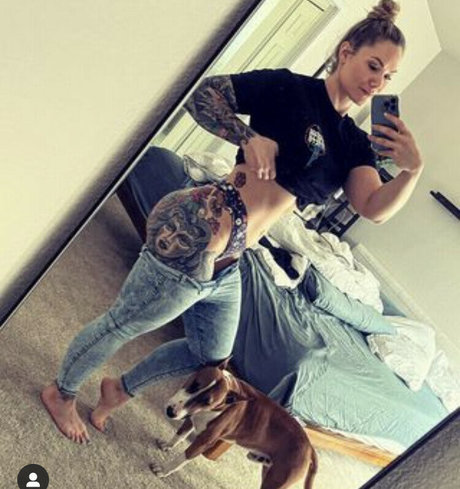 Anchorladybree art actress img