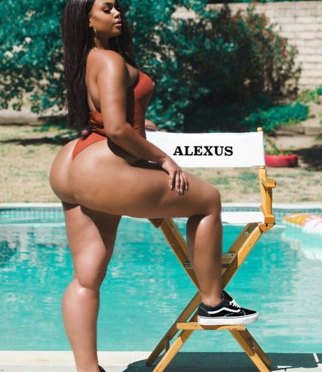 Alexus Danisha perfect model galleries