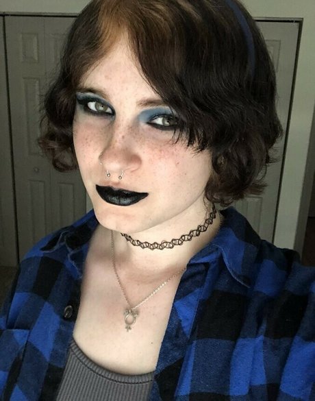 teen fake tits onlyfans nudes gallery