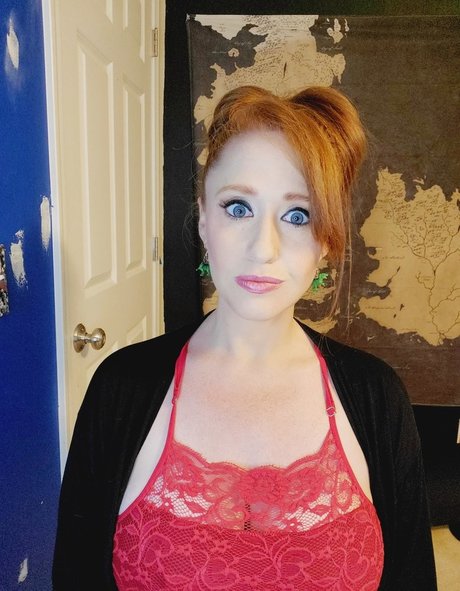 Rawrist pornstar adult photo