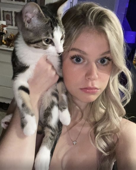 mariawedding nude pornstar photo