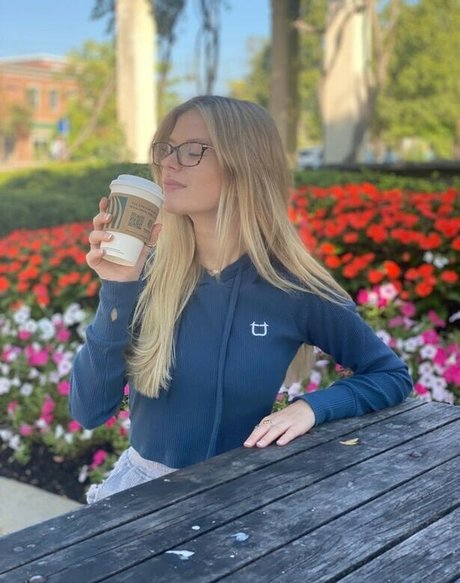 mariawedding model nudes galleries