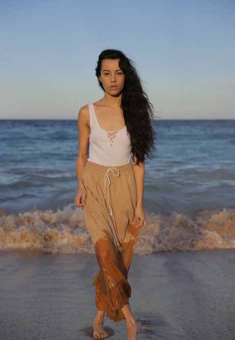 curvy babe onlyfans hot nude picture