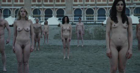 Ludivine Sagnier pretty actress pictures