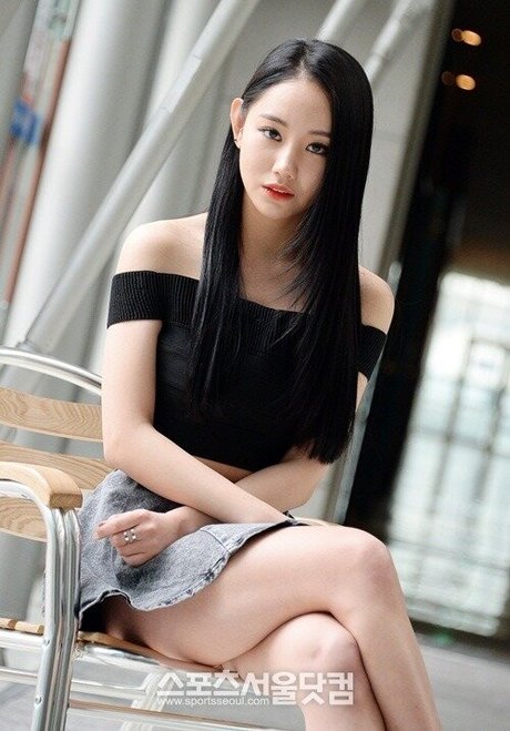 A Yeon pornstar adult pics