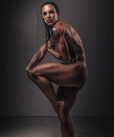 Tana Swink pornstar erotic pics