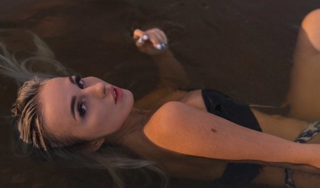 chikagokate hot star pic