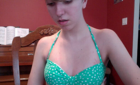 Puffbabe model exclusive images