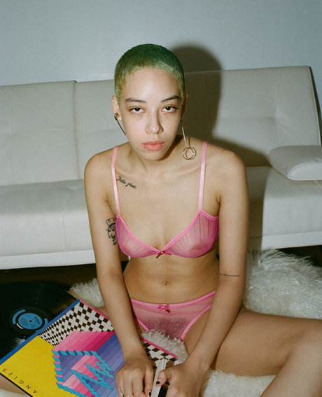 Sebastian Rosemarie model free img