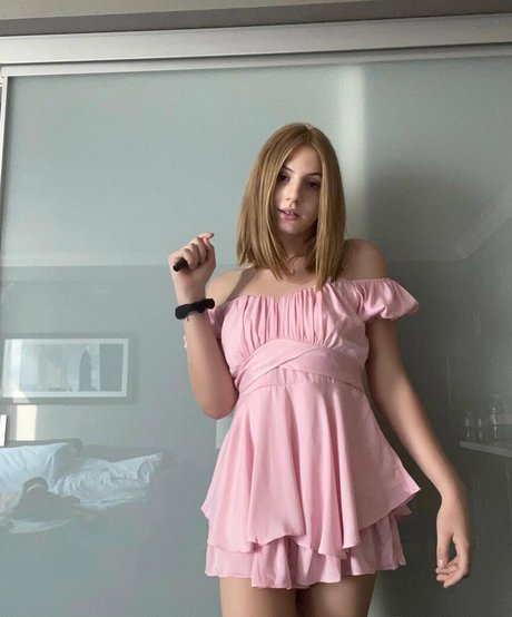 Gia Anastasia free pornstar img