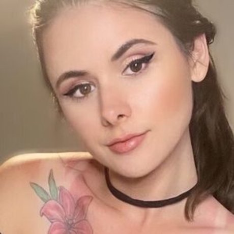 Kirabira93 hot model pic