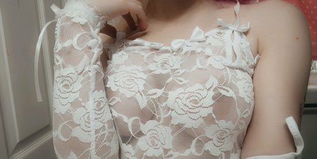 deepthroat onlyfans beautiful pictures