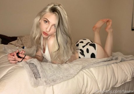 young ebony onlyfans hot sexy image