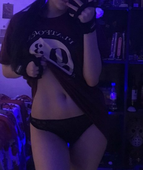 Lilians model hot pictures