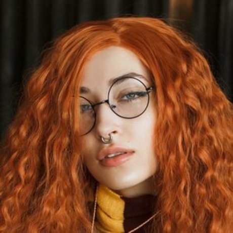 Shameless SG perfect pornstar gallery