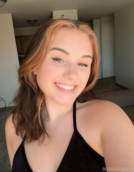 rosikarterkiss art model image