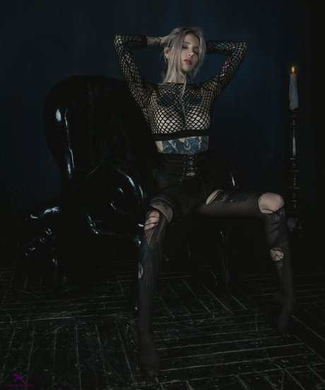 Real Red Fox hd actress images