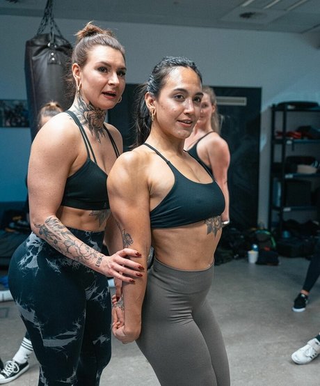 buff bunny98 star nude photo