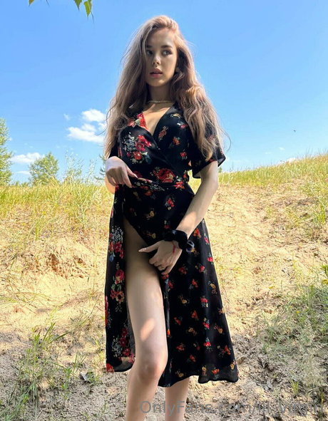 lil virgin pornstar exclusive image