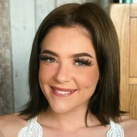 Elise Jean star top img