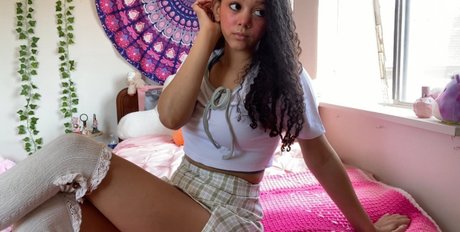 ASMR Aspen model high quality pics