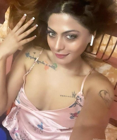 Suhaani Laskar perfect actress images