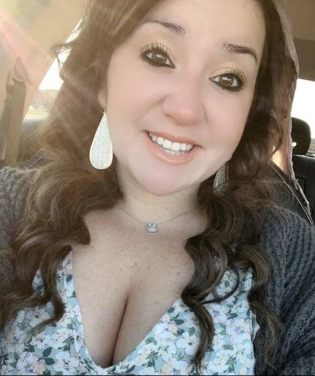 Tara P Owens model best pictures