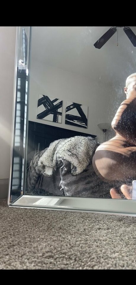 Soldegold star nude galleries