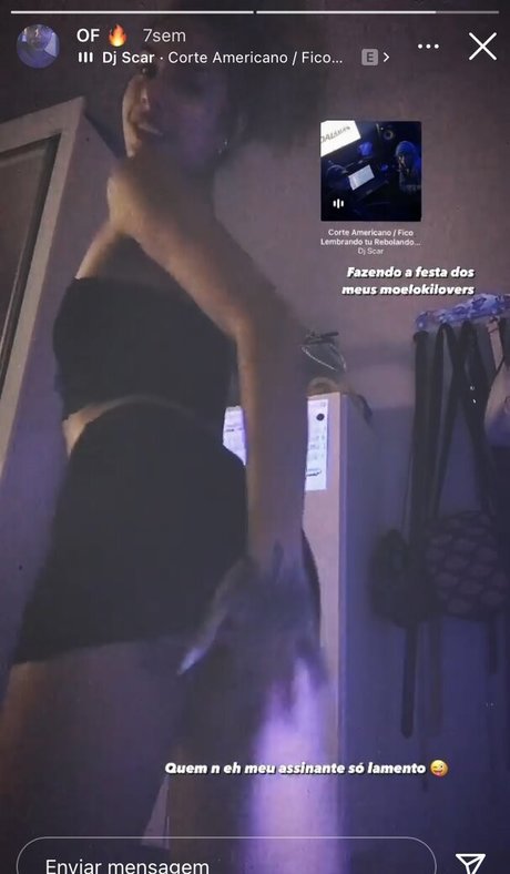 Moelokilara model pornographic picture