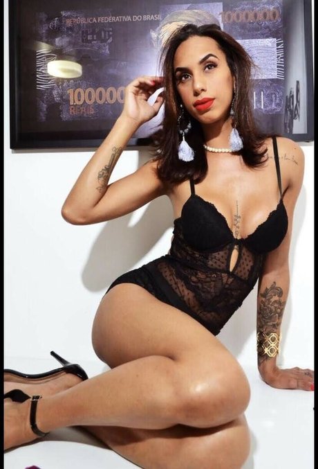 Brunna Garcia erotic star picture