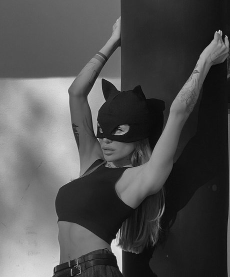 Sofa Segar star adult images