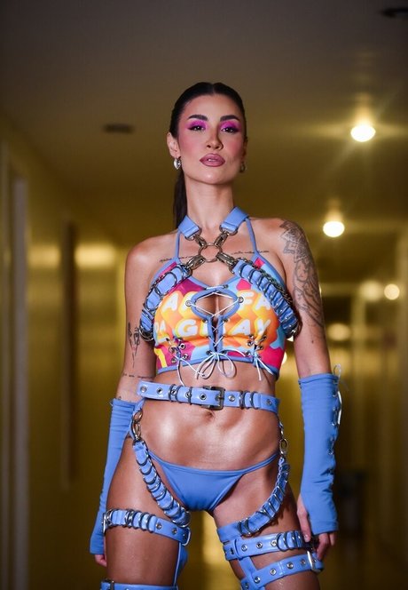 Farofa Da GKay erotic star img