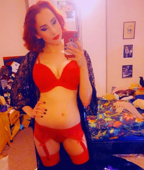 Asmodena model hot pictures