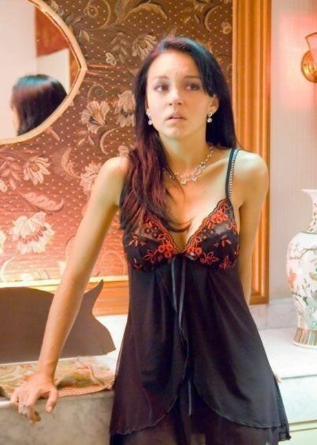 naked yoga onlyfans naked pic