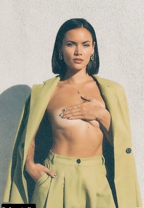 Sinead Harnett high quality pornstar image