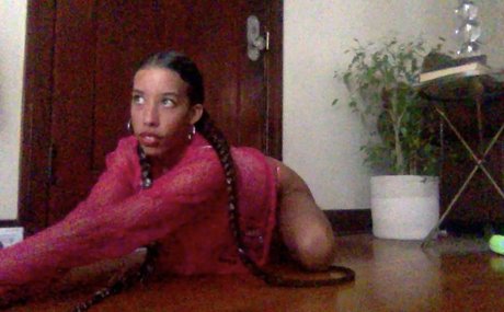 MeelahNaomi nice pornstar galleries