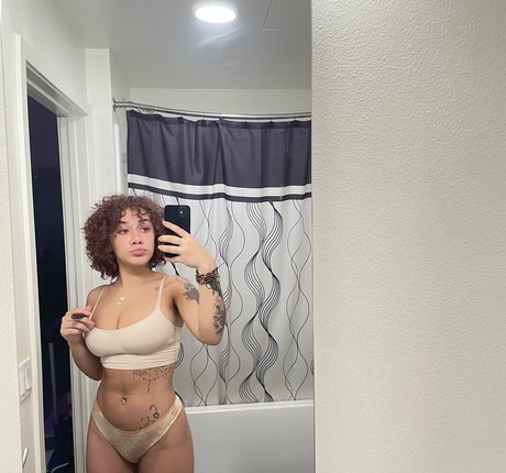 Iamnevaehakira erotic pornstar galleries